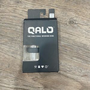Qalo men’s gray silicone ring size 9